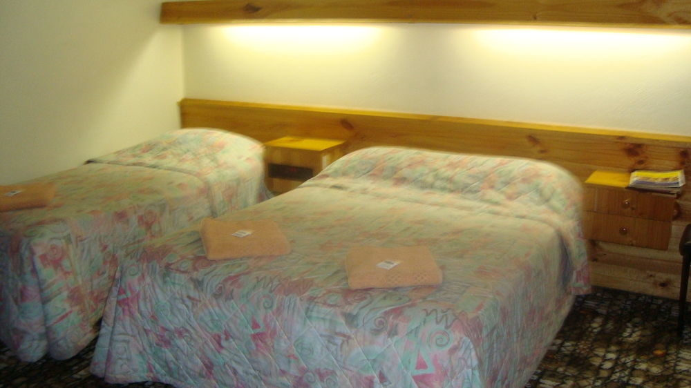 Coomacountry Club Motor Inn Bagian luar foto